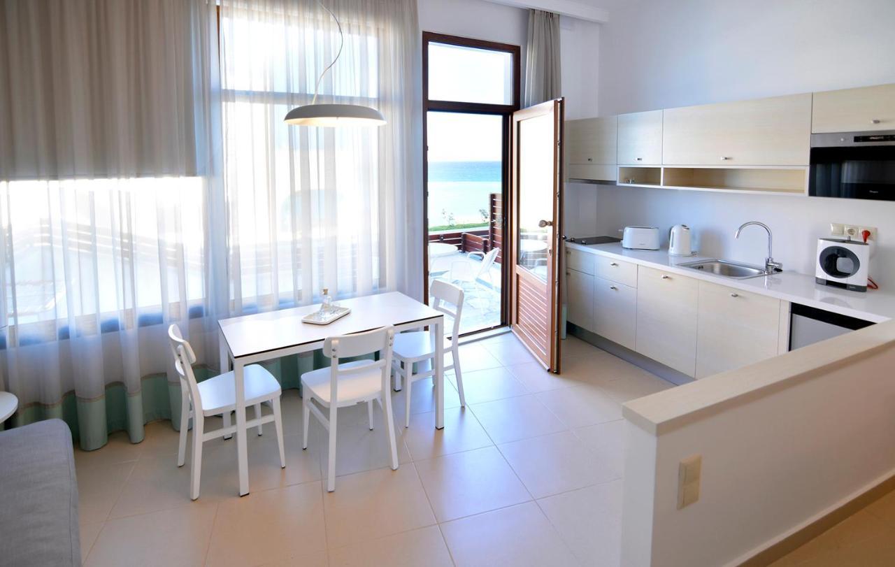 Simon Studios And Apartments Sitia  Exterior photo